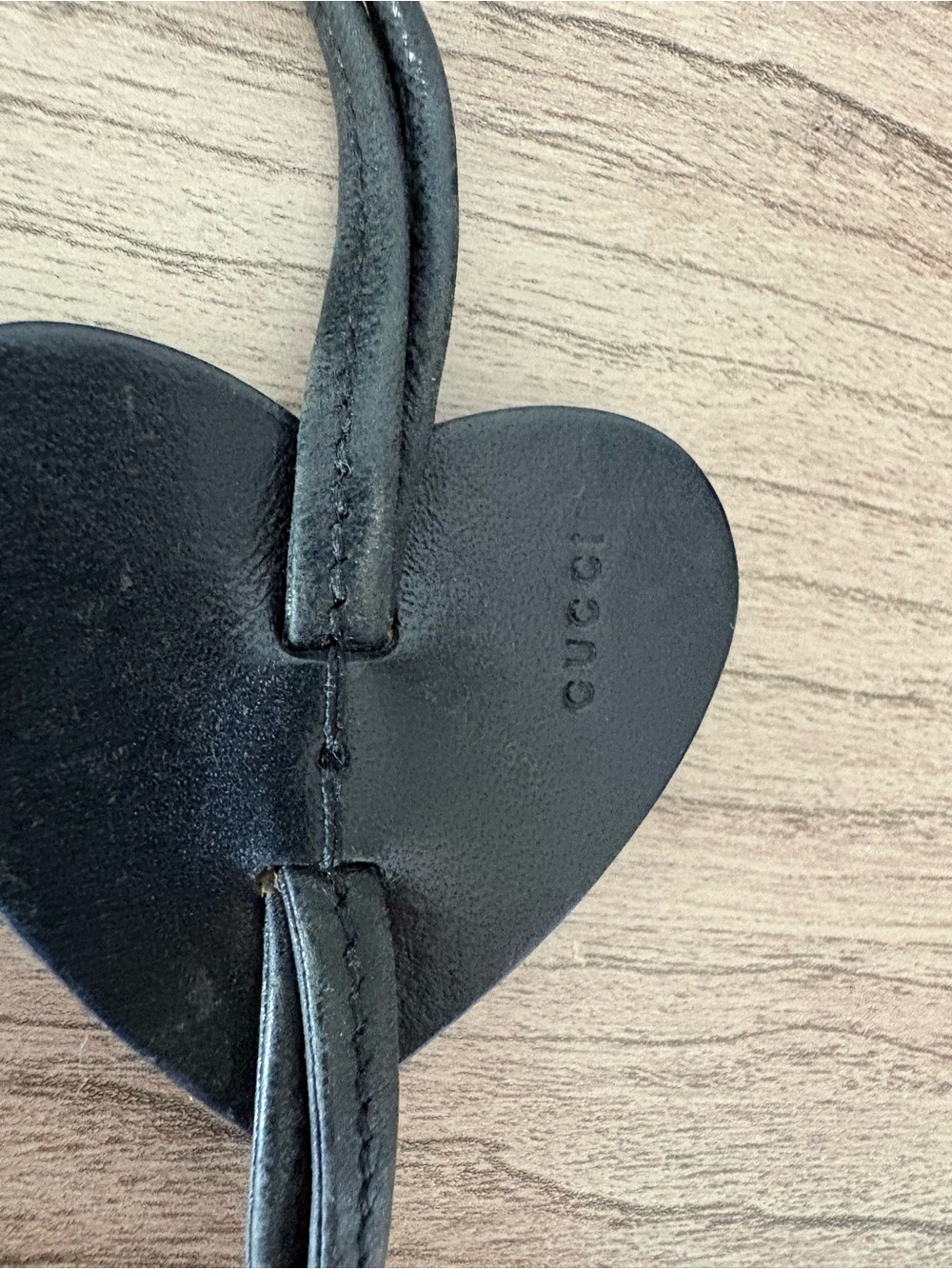 Vintage Gucci suede & leather Black Heart bag charm or keychain - Picture 5 of 7